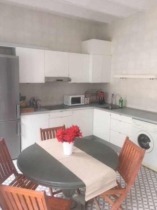 Apartamento Con Parking Jesus Del Gran Poder Sevilla Eksteriør billede
