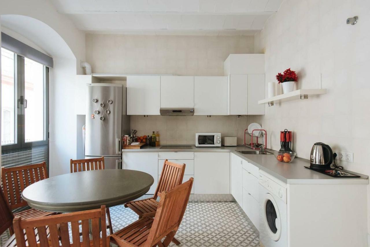 Apartamento Con Parking Jesus Del Gran Poder Sevilla Eksteriør billede